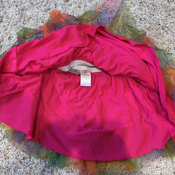 Girl’s skirt - Picture 3 of 3